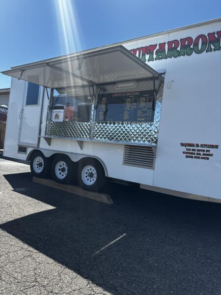 Food Truck at the Discovery Center: Tacos El Guitarron @ Kansas Children's Discovery Center